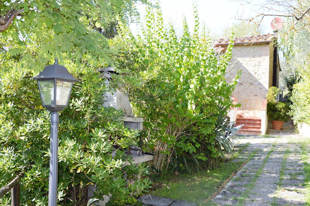 Podere Oliveta Поджібонсі Екстер'єр фото