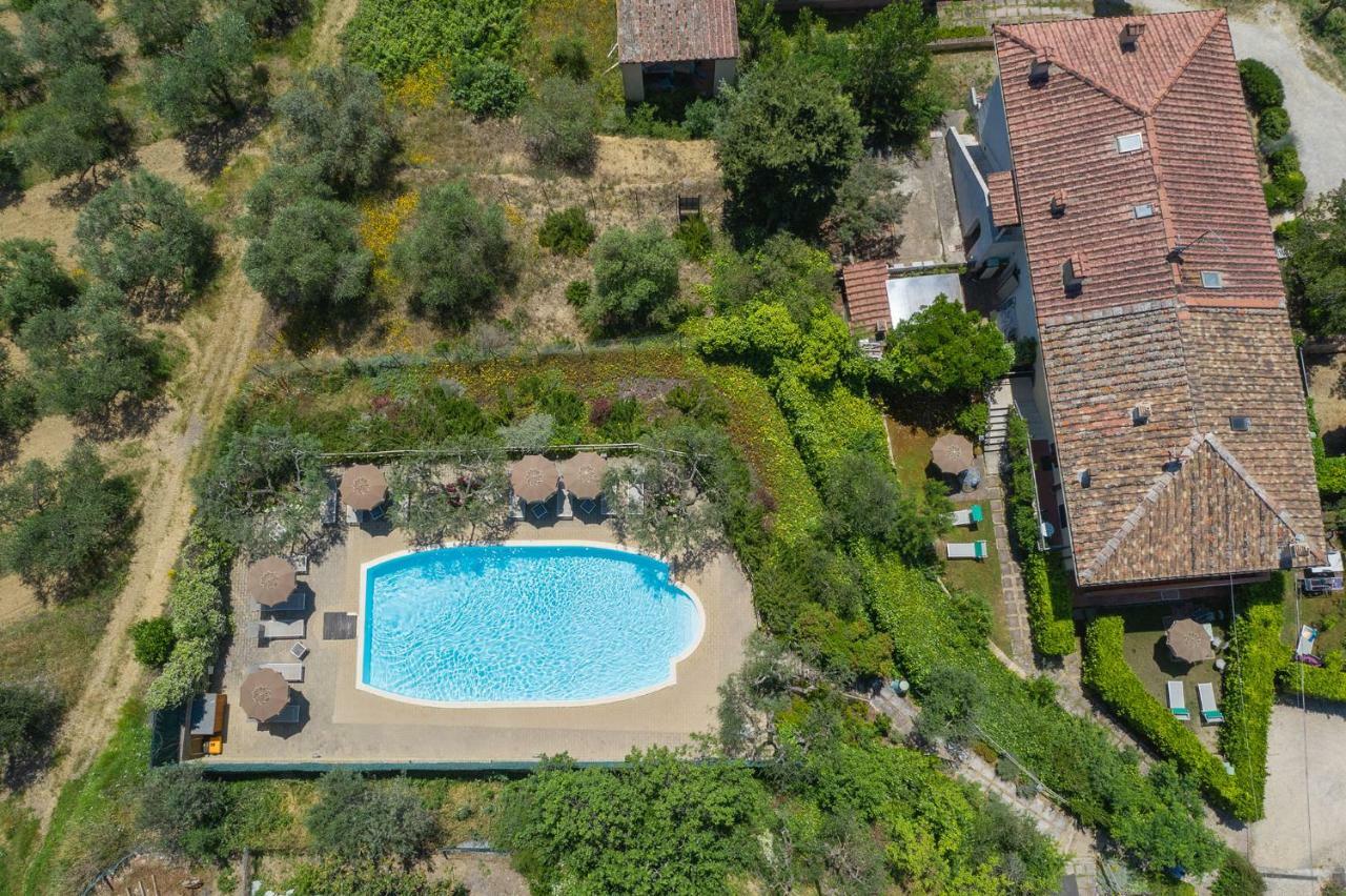 Podere Oliveta Поджібонсі Екстер'єр фото